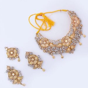 Golden Set With beautiful pearls